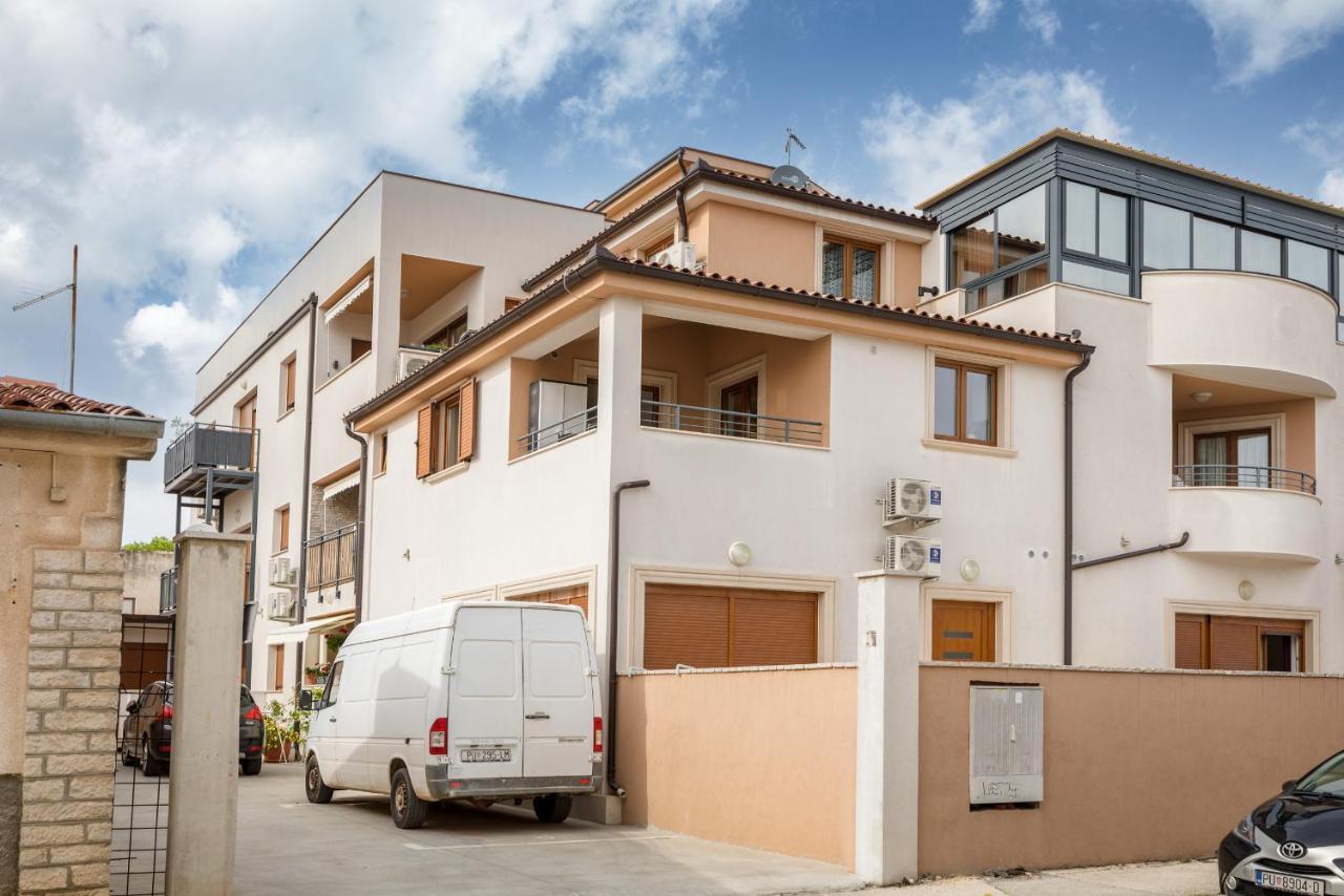 Apartment Bailey Пула Екстер'єр фото